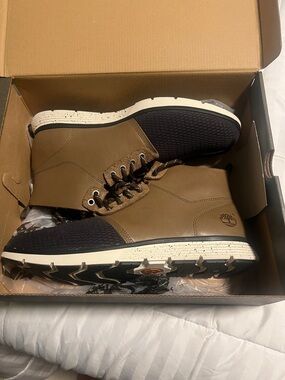 Timberland Men’s Brown & Black Lace-Up Chukka Boots